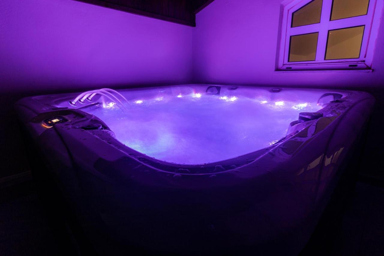 Villa Ventus, 40Sqm Private Pool & Hot Tub! Roussospítion Extérieur photo