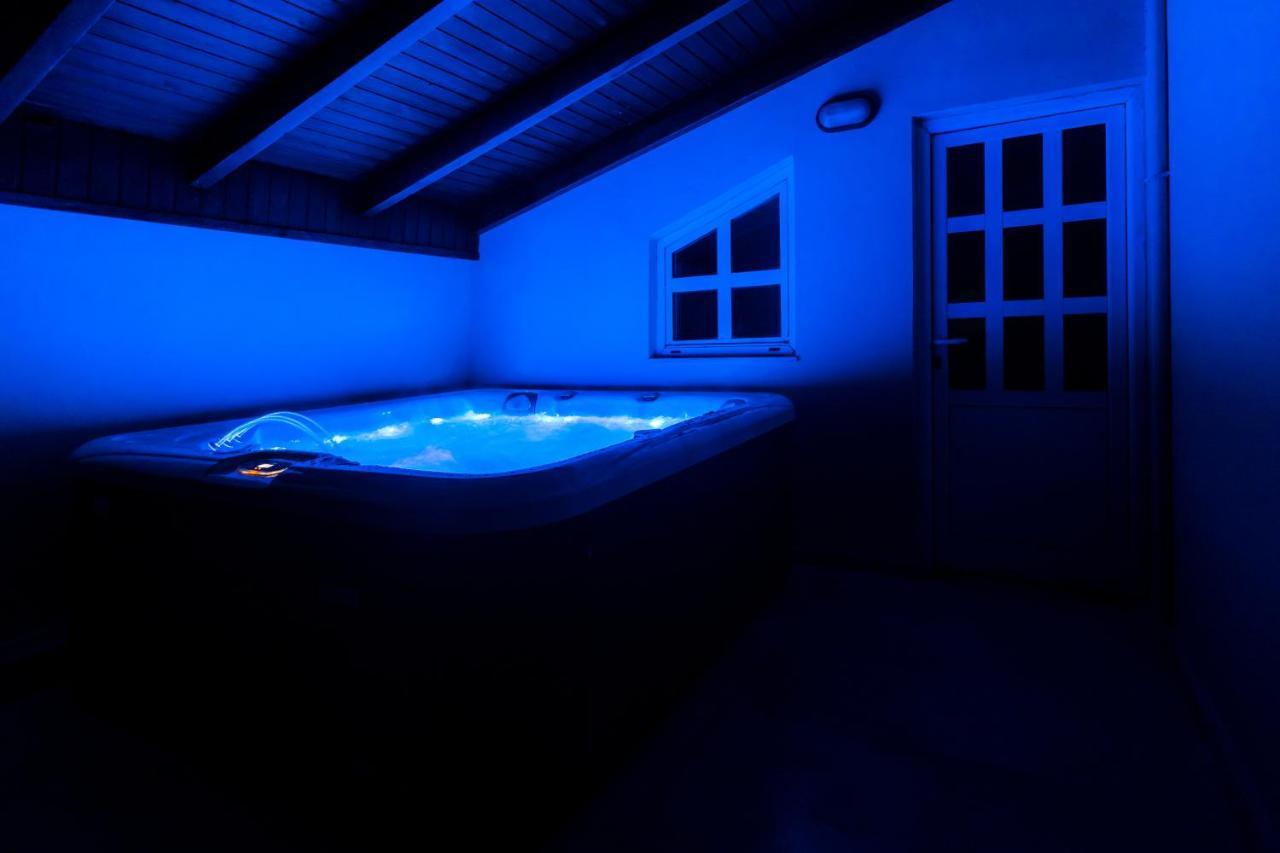 Villa Ventus, 40Sqm Private Pool & Hot Tub! Roussospítion Extérieur photo